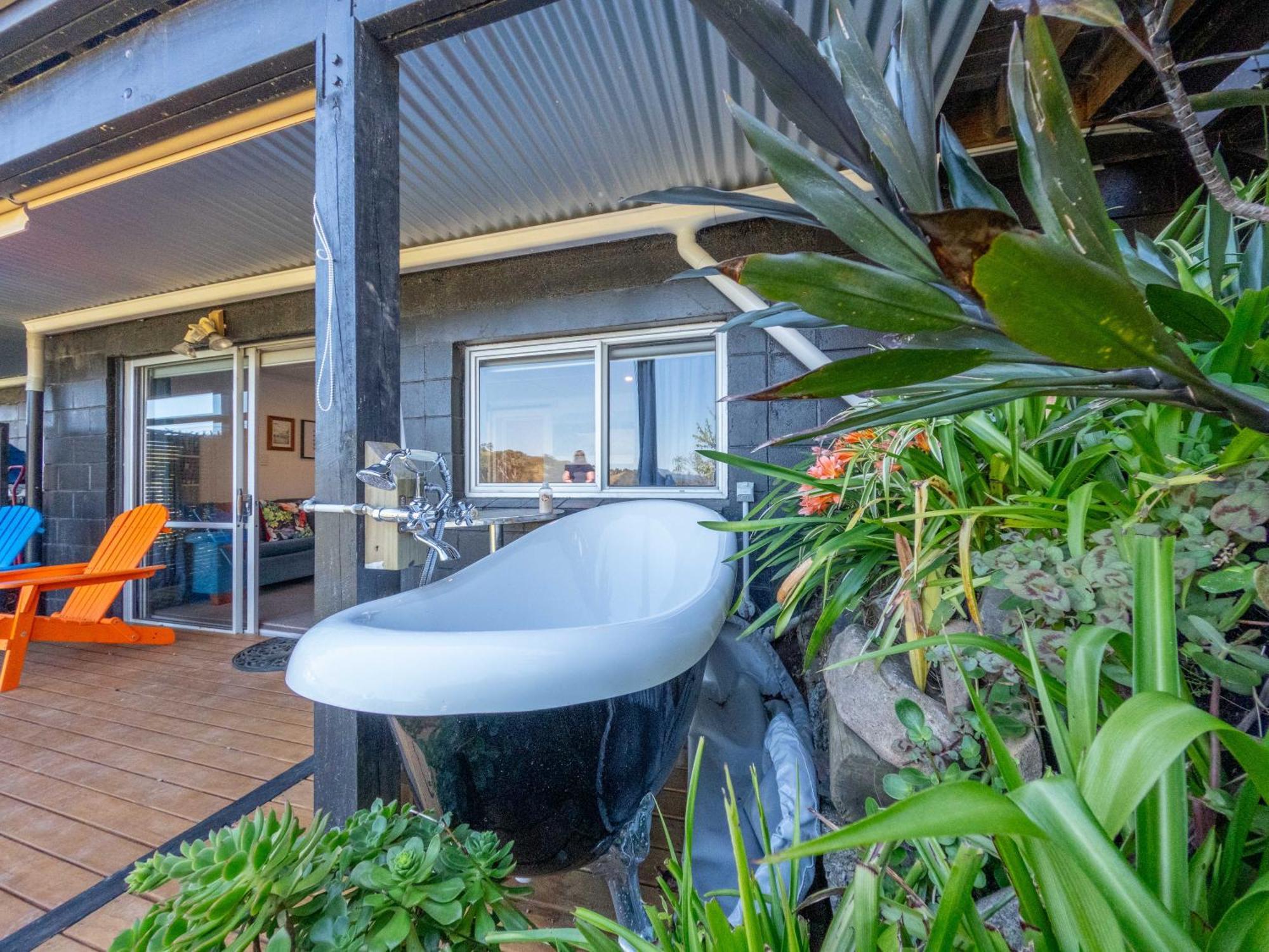 Brophys Beach Studio Whitianga Bagian luar foto